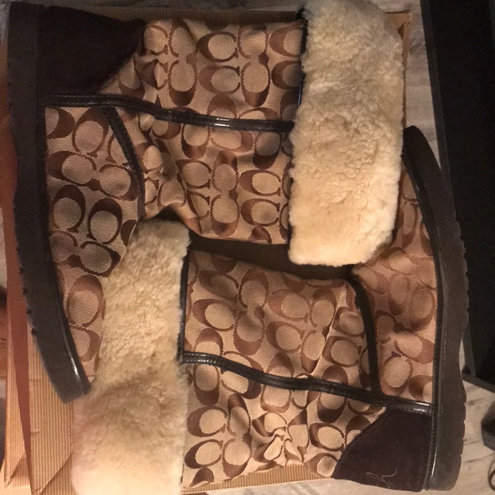 Coach snow boots